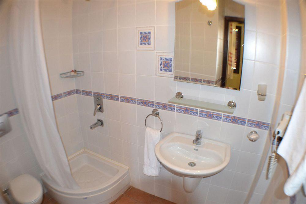 Hotel Danlin 2*